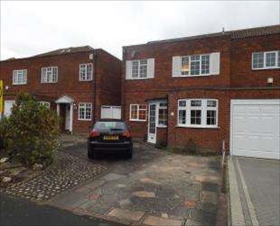 4 Bedroom Semi-Detac...